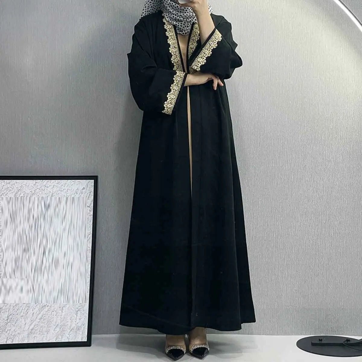 فستان عباية مفتوح من كارديجان للنساء المسلمات مطرز بنسيج قطني ممزق