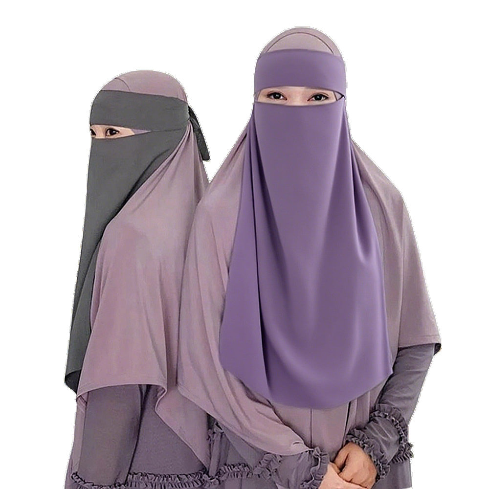 النقاب الكامل للوجه للمرأة المسلمة