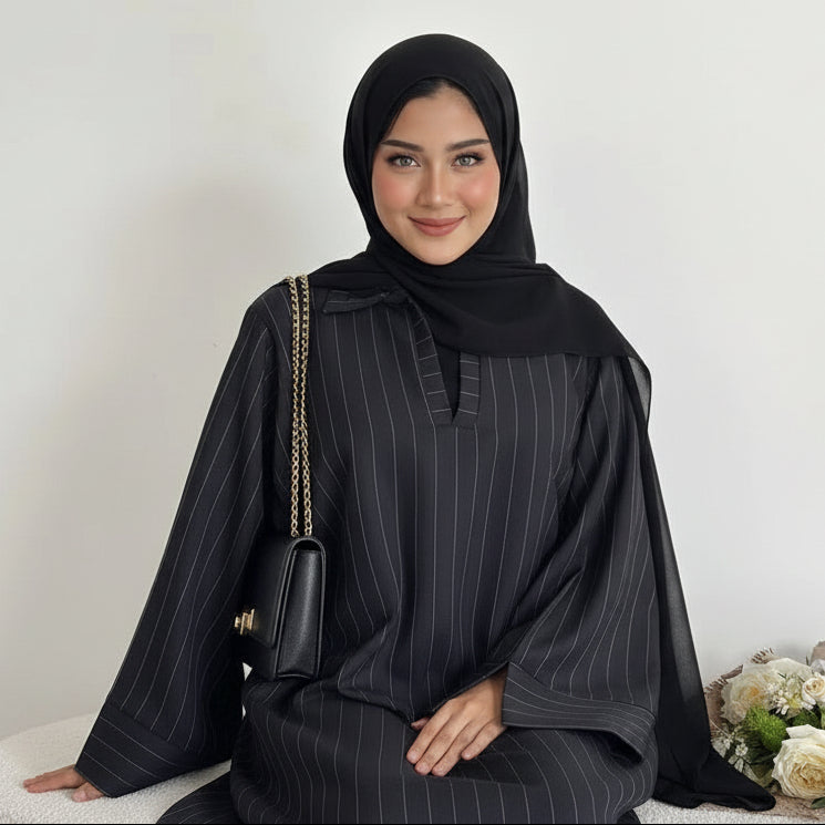 عباية نسائية مسلمة بفتحة رقبة على شكل حرف V رقم 261166