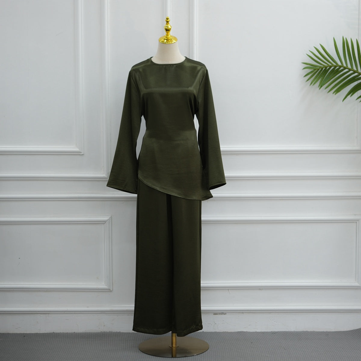 Muslim Women Daily Wear Satin 2 Pieces Tops And Pants Suit Set #261342