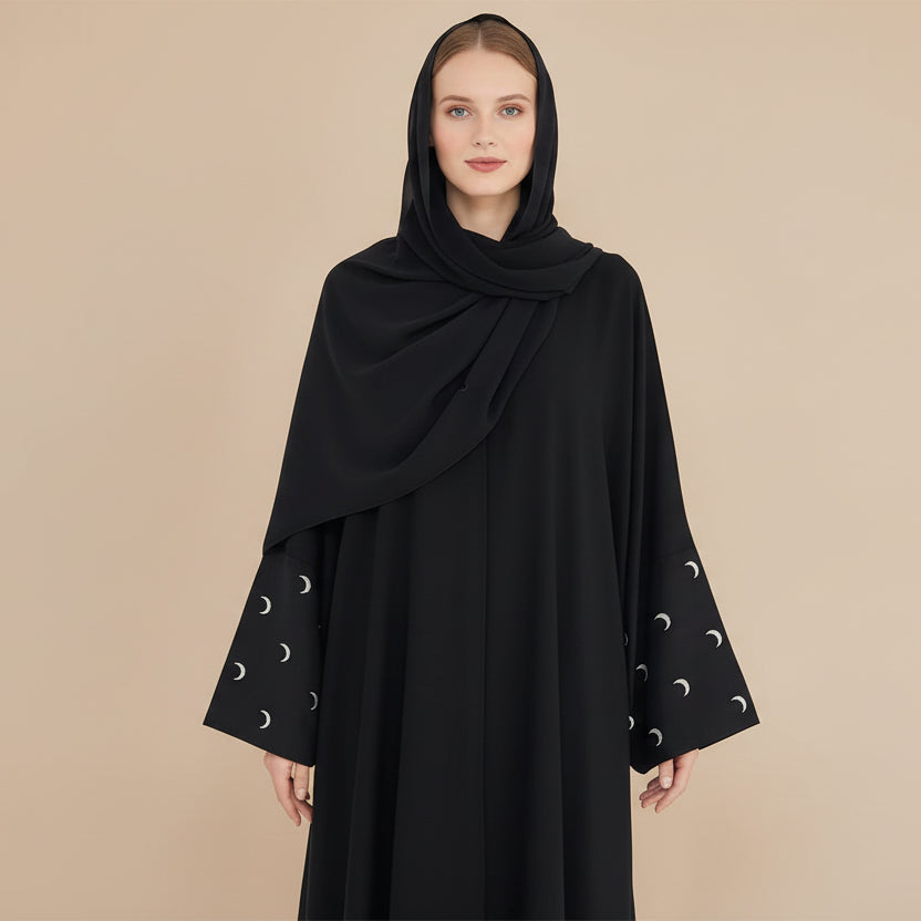فستان عباية مفتوح من كارديجان مطرز بالقمر