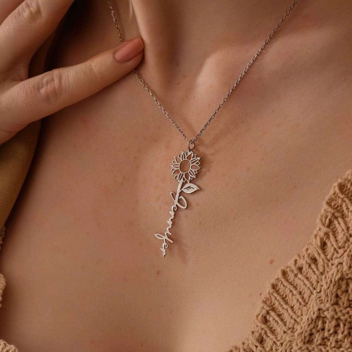 Custom Name Necklace With Sunflower - Personalized Jewelry - Gold/Silver/Rose Gold- Gift For Mom/Grandma/Girlfriend - #10