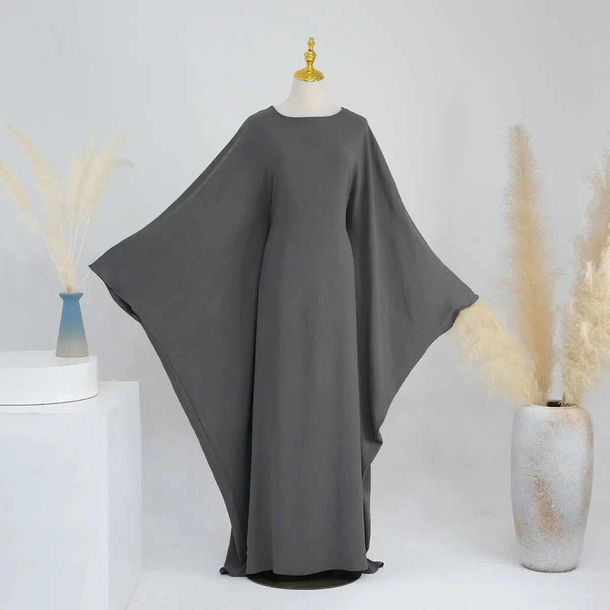 Wrinkle Fabric Batwing Sleeve Farasha Abaya Dress With Inner Belt
