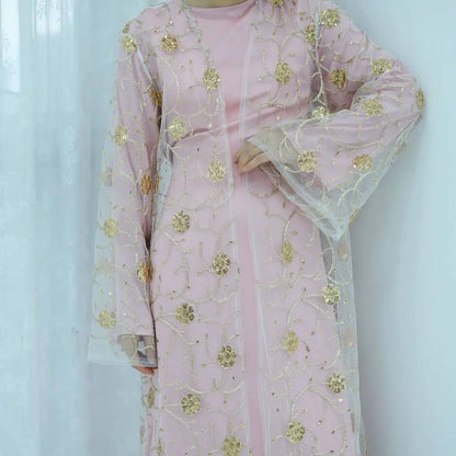 طقم مكون من قطعتين من عباية مفتوحة مطرزة بتطريز مفرغ مع عباية داخلية #251070