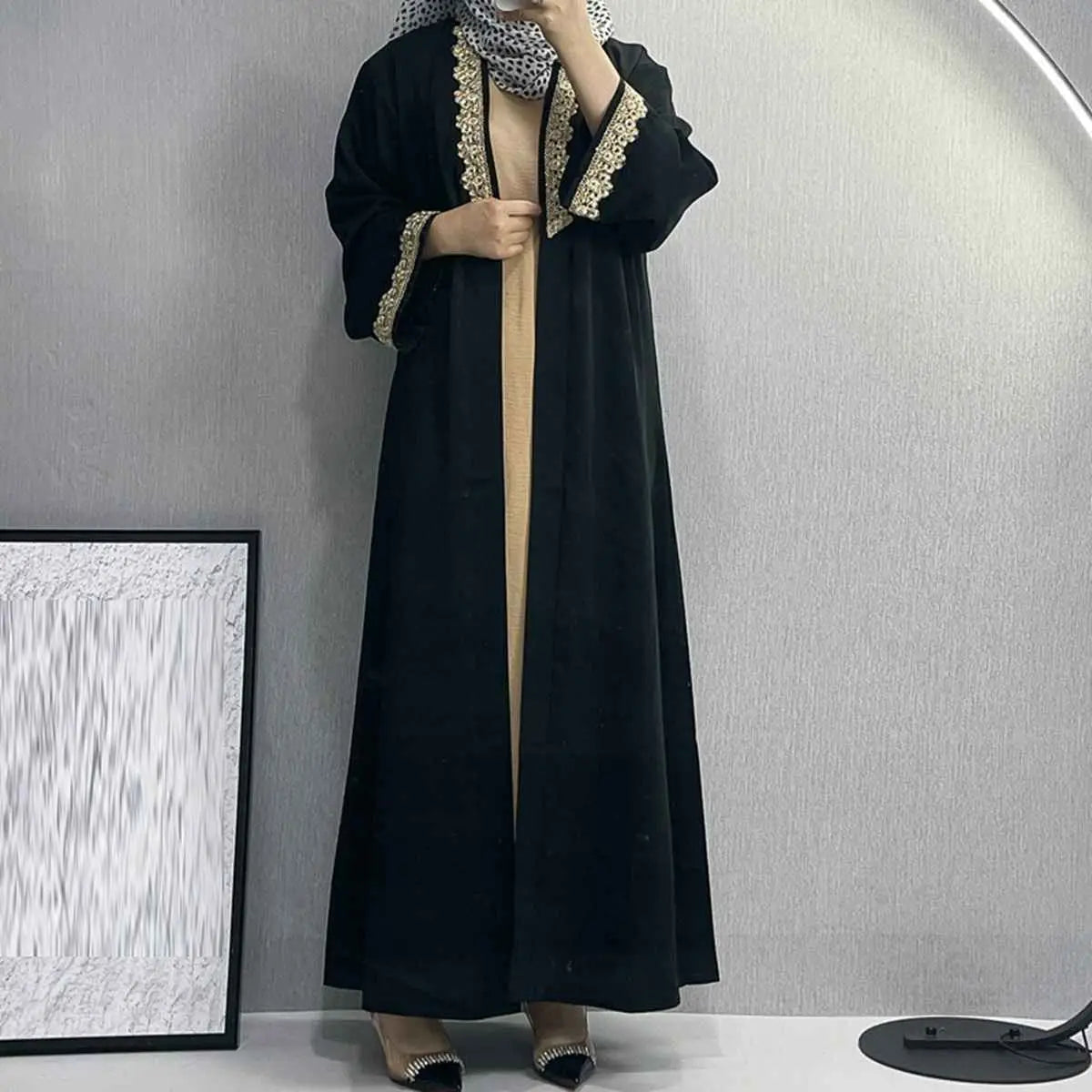 فستان عباية مفتوح من كارديجان للنساء المسلمات مطرز بنسيج قطني ممزق